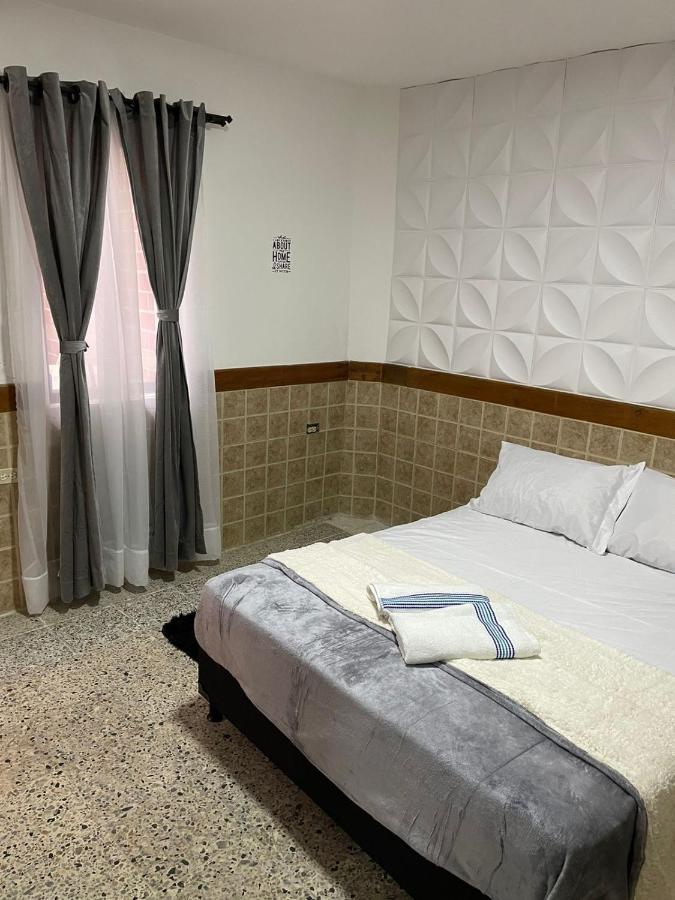 Casa Al Frente Del Pueblito Paisa Apartment เมเดยิน ภายนอก รูปภาพ